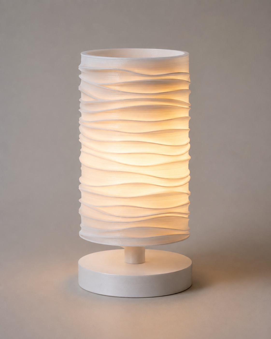 Lampe à strates ondulées